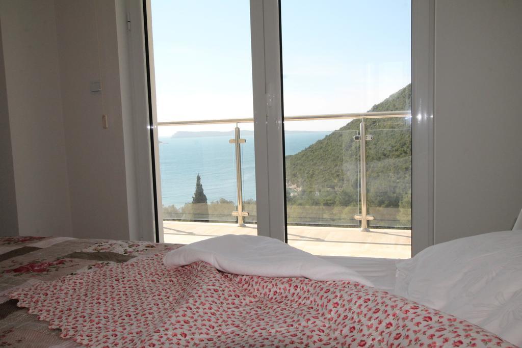 Apartments Marovic Херцег Нови Екстериор снимка