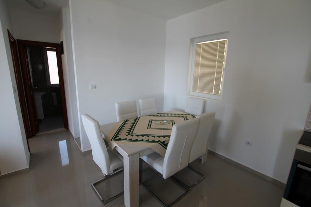 Apartments Marovic Херцег Нови Екстериор снимка