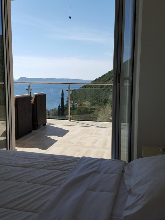 Apartments Marovic Херцег Нови Екстериор снимка